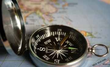 magnetic-compass-390912_1920